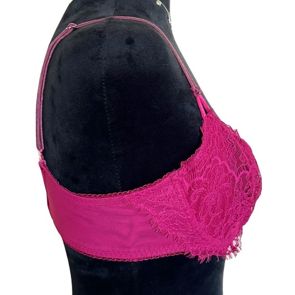 Victoria’s Secret Womans 36 C Dream Angles Push-Up Pink Lace Bra - Picture 3 of 11